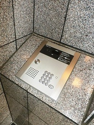 ペアパレス井草の外観
