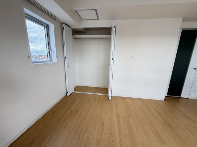 パインコート梅屋敷の収納