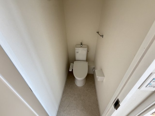パインコート梅屋敷のトイレ