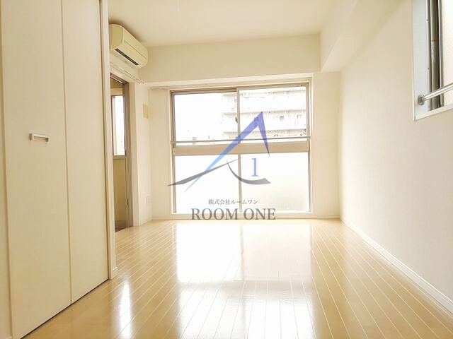アライヴ・ヒロの居間・リビング|洋室のお部屋です。