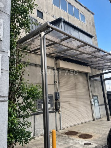 八尾市南木の本9丁目貸倉庫・工場の洋室