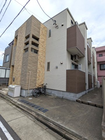 ハーモニーテラス向島町の外観