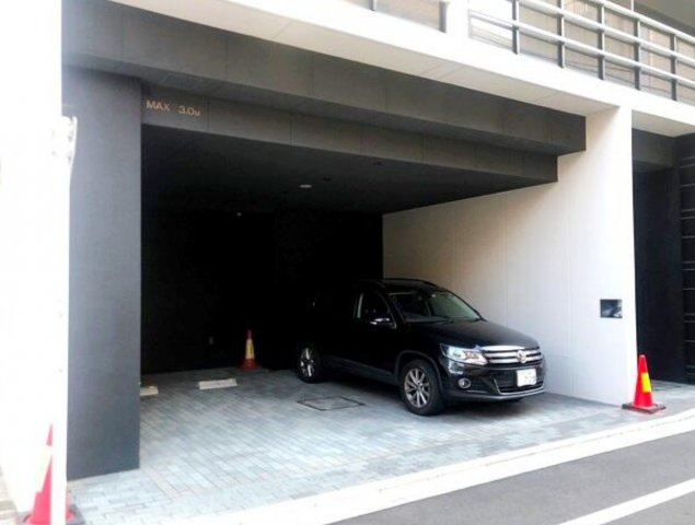 ライオンズ浅草橋ミレスの駐車場|駐車場があるので、車を買う予定の方も安心です