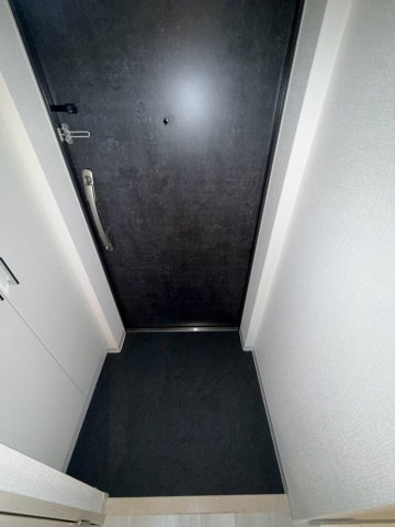 アドバンス神戸マリスⅠの玄関