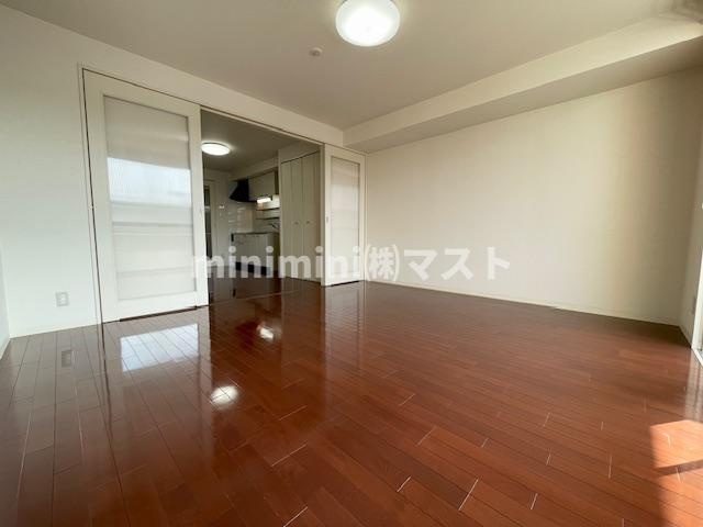 オーク・イマザト ステーションの居間・リビング