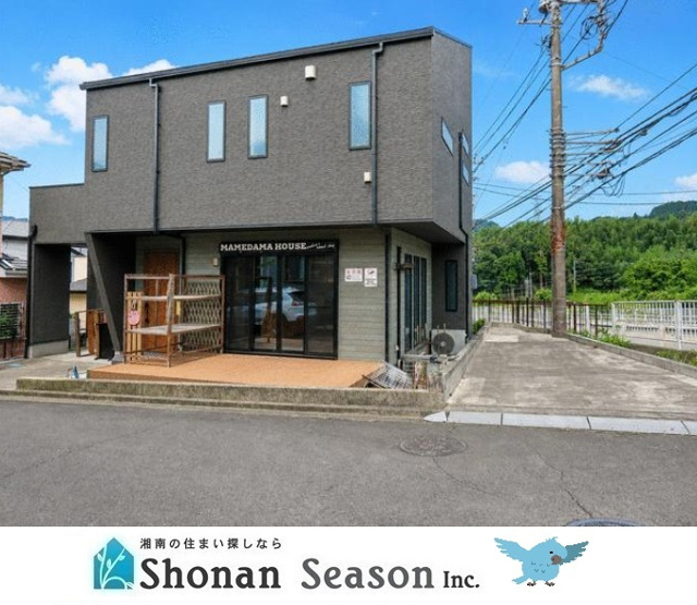 【外観】 | 多彩に使える2SLDKデザイン住宅◎
店舗・事務所・アトリエなど可能性が広がるお住まい♪