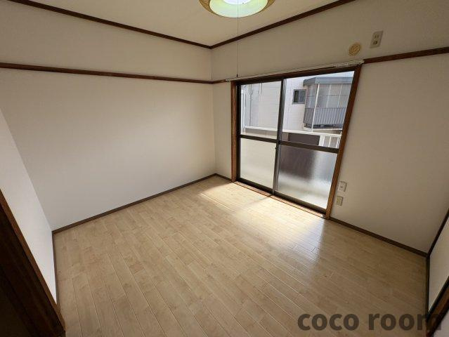 コーポ山本の居間・リビング