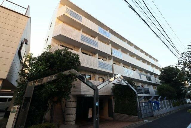 日神パレステージ本駒込の外観