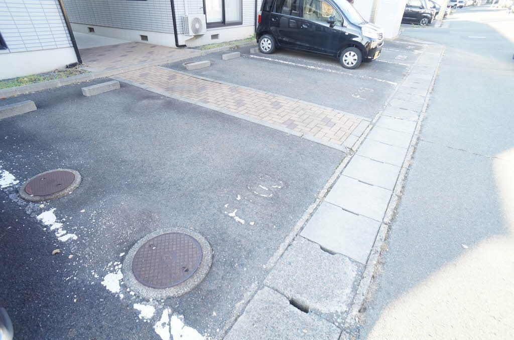 ディアス上堂 Ｆの駐車場