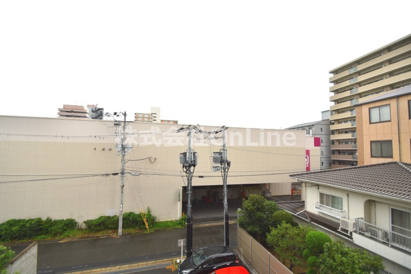 東大阪市御厨栄町１丁目の賃貸マンションの展望