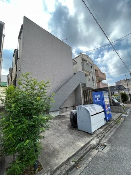Bleu Ciel千竈通のエントランス