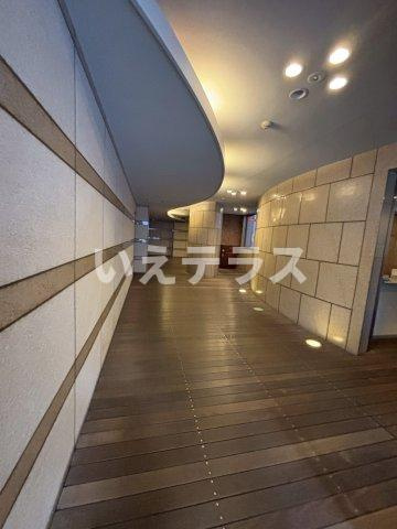 アーバングリーン神戸元町のロビー