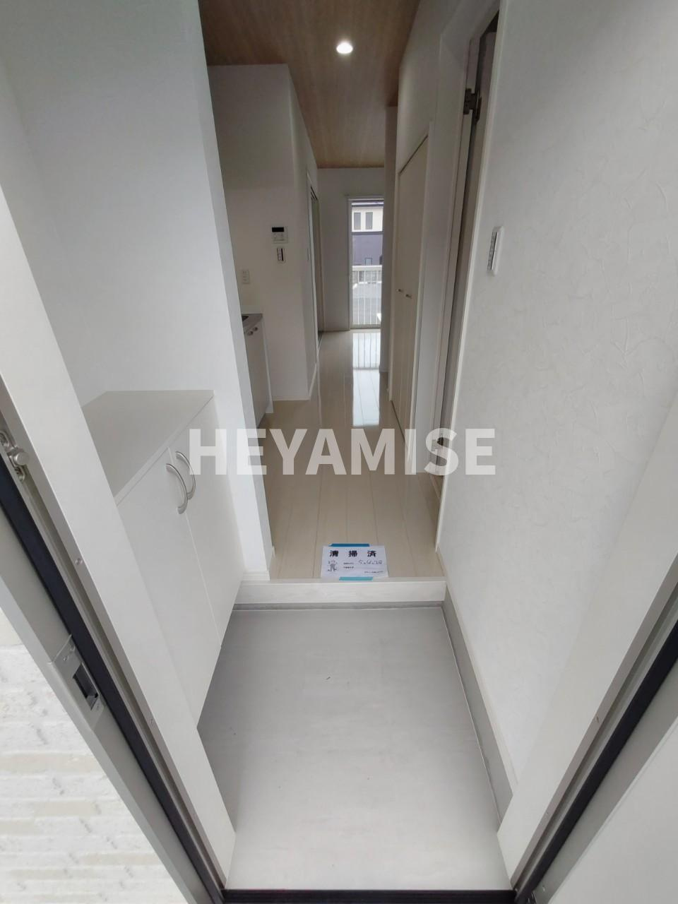 アヴニールA棟の玄関|※同間取り別号室のお部屋写真です。
