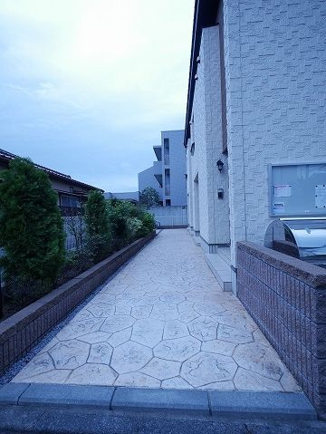 ピュアメゾンのエントランス|清潔なエントランスです