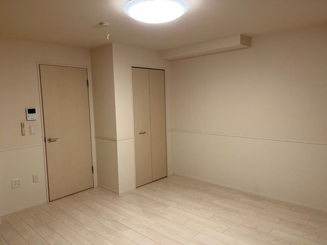 ノース　アイリスの洋室