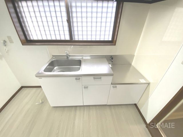 常盤荘のキッチン|綺麗な流し台☆彡