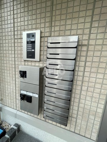 sinfaria　YUZATO　A棟のその他共用部分|sinfaria　YUZATO　A棟　宅配ボックス