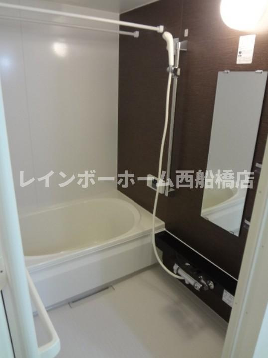 シャーメゾン内沼Ｂの浴室