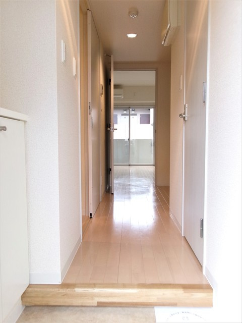 トレセリア大和田の玄関
