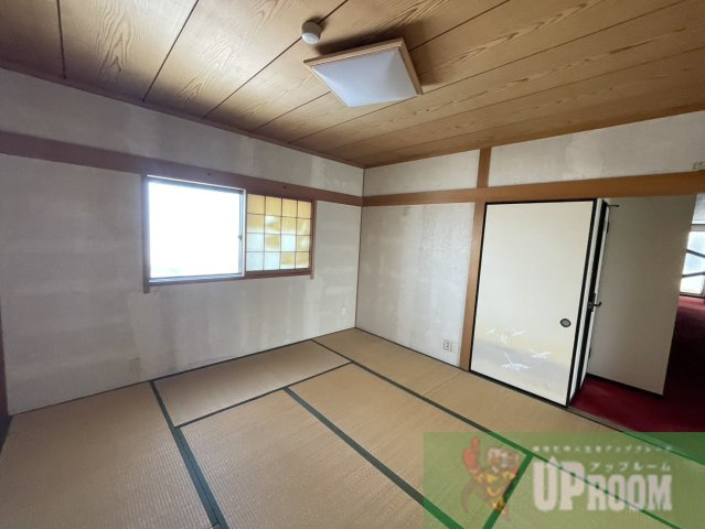 サンシャイン鳥居松の和室
