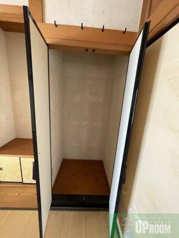 サンシャイン鳥居松の玄関