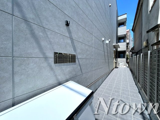【エントランス】 | Cherim本陣大日町 | 落ち着いたエントランスです