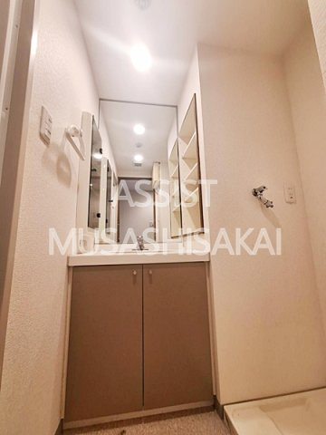 高木ビルの洗面所