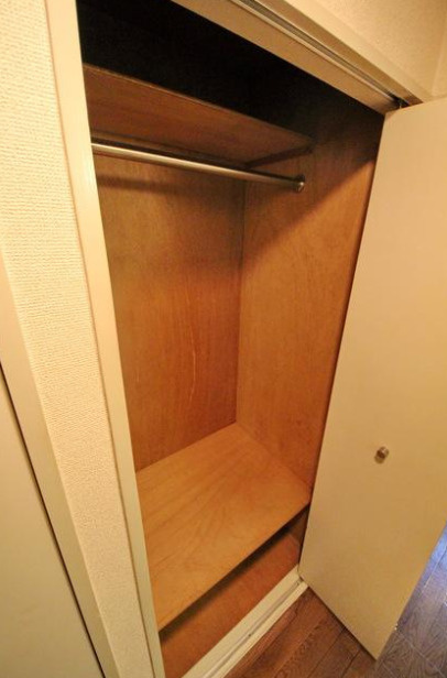 鎌ケ谷市くぬぎ山２丁目のアパートの収納
