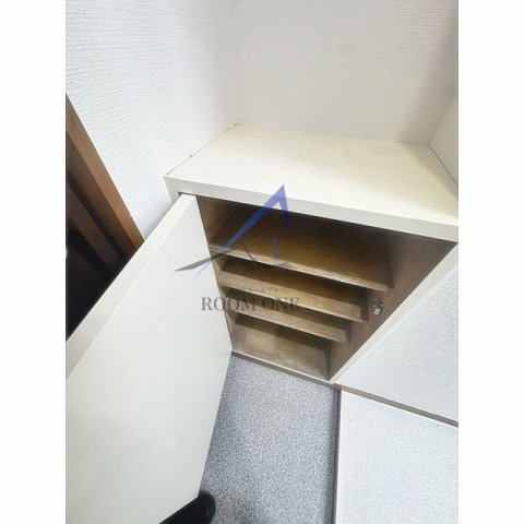 橋爪一ビルの玄関|玄関です。