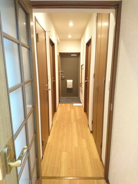 ビューライフ清瀬の玄関