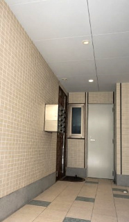 台東区入谷１丁目の賃貸マンションのエントランス