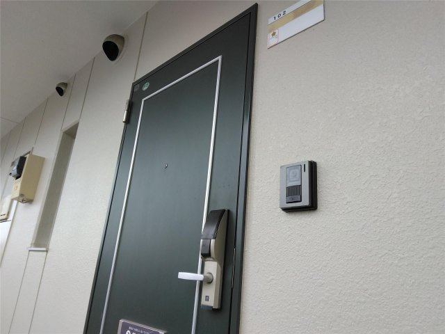 ビバーチェ　IIの玄関