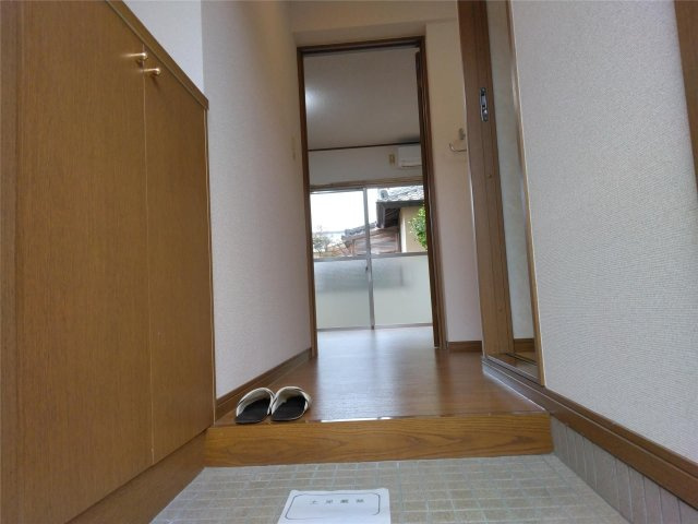 ビバーチェ　IIの玄関