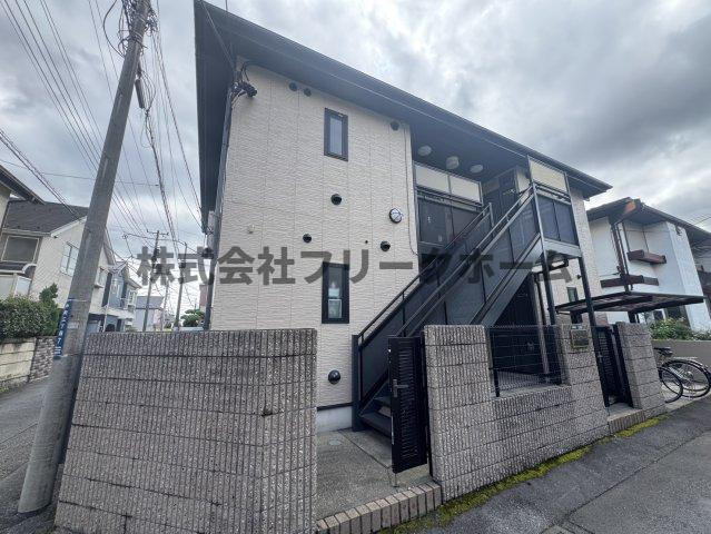 小金井市中町３丁目のアパートの外観