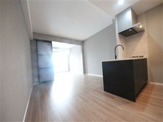 【居間・リビング】 | S-RESIDENCE大阪上本町