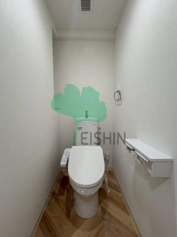 SAKURA天神のトイレ|清潔感のあるトイレです。