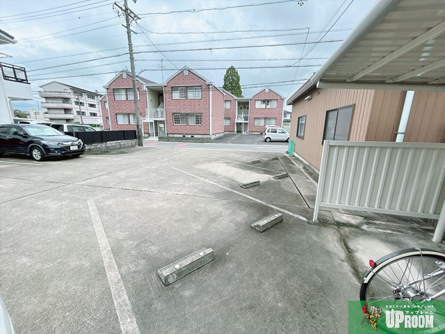 ピューラⅢの駐車場