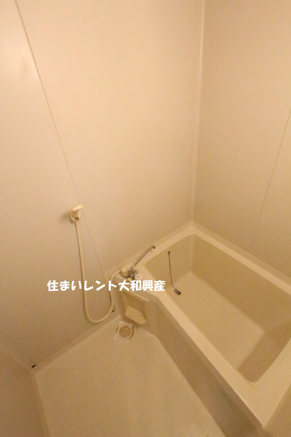 トラッドハウス12番館の浴室