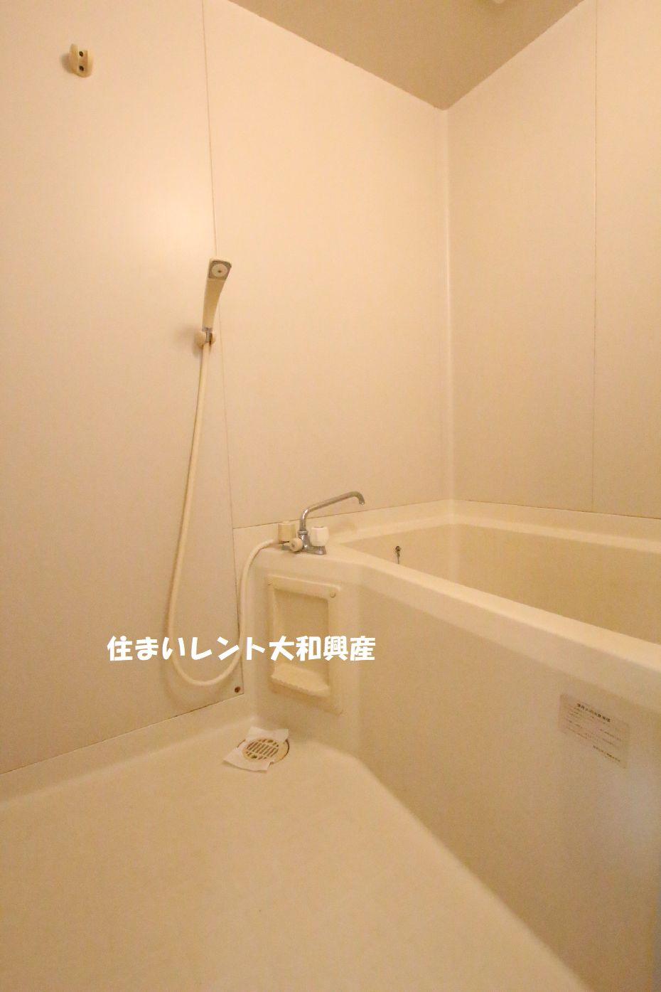 トラッドハウス12番館の浴室