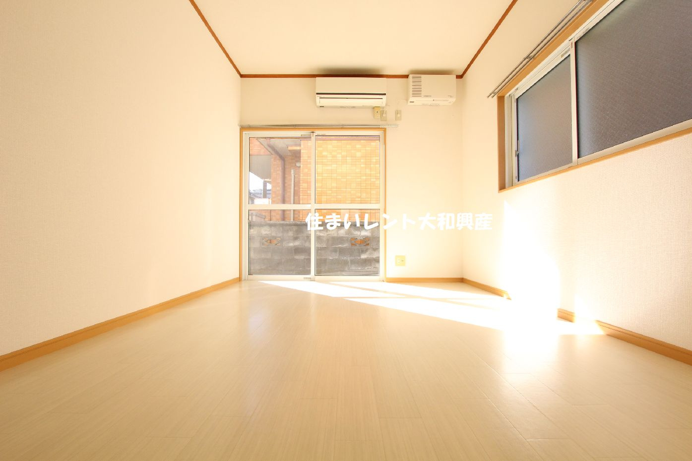 トラッドハウス12番館の居間・リビング