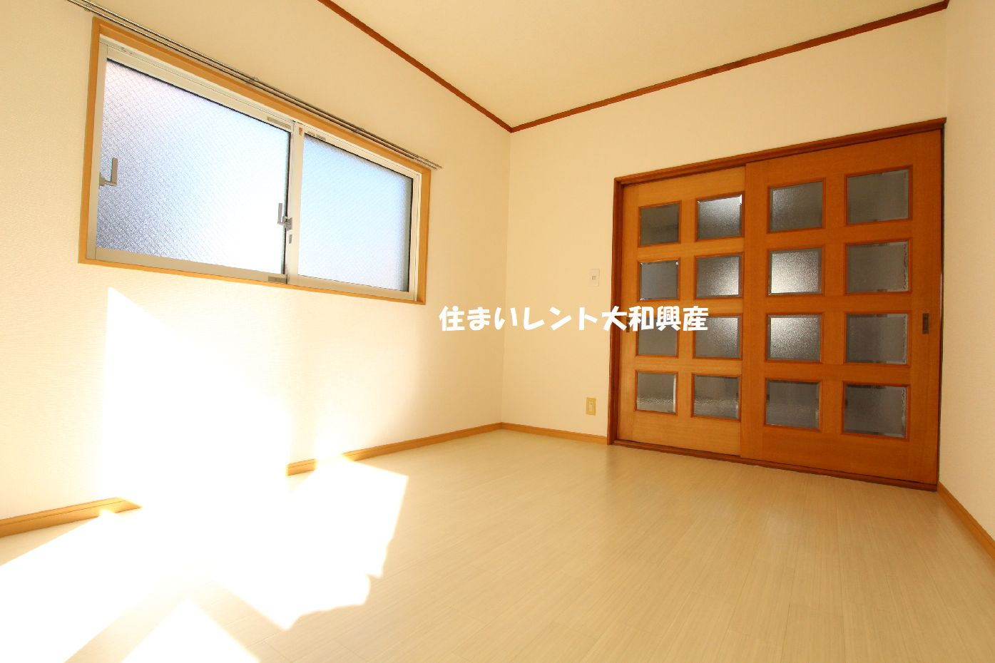 トラッドハウス12番館の居間・リビング