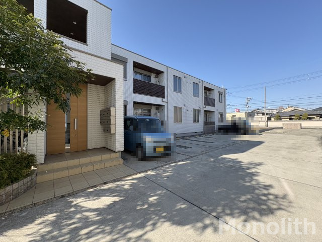 Maison　de　PLAISIRの駐車場