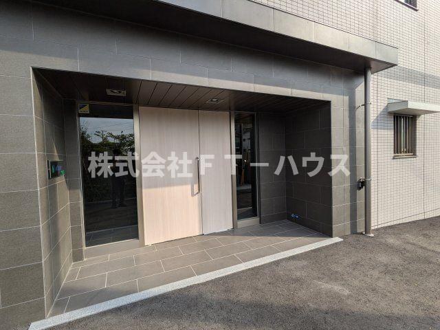 エヌステージ西船橋市川のエントランス