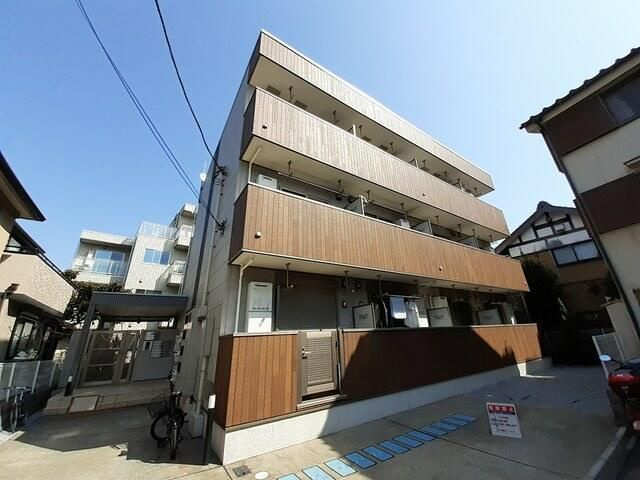 ルミエール・扇の外観