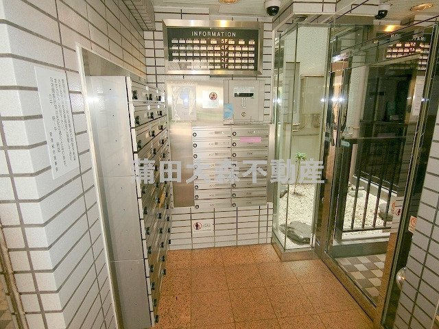 ライオンズマンション大森本町第3のエントランス