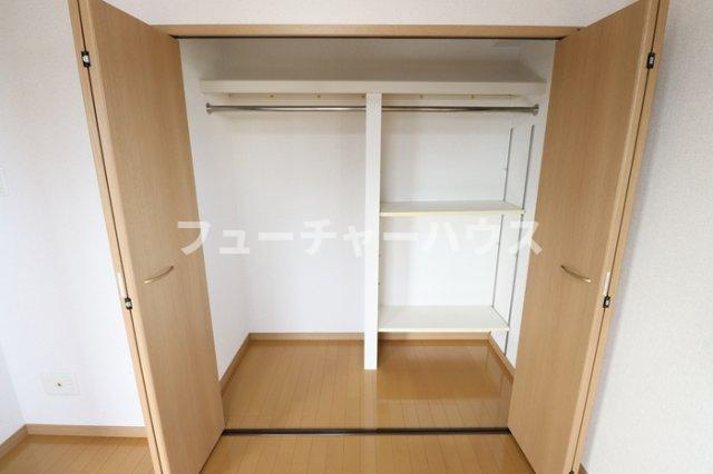 エミネンス大町の収納
