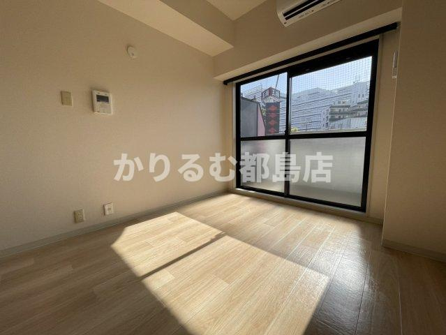 ラレジダンスド京橋の居間・リビング