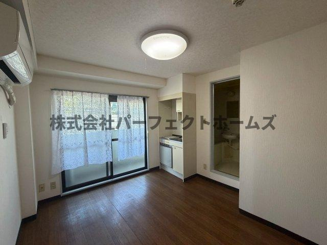 サンライズ枚方の居間・リビング|居間です