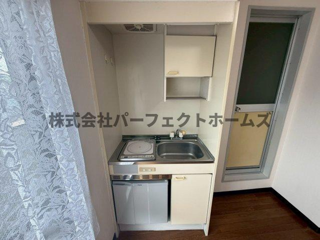 サンライズ枚方のキッチン|きれいなキッチンです