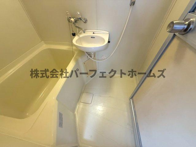 サンライズ枚方の浴室|きれいなお風呂です